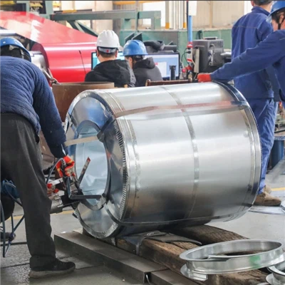 Comment les bobines d'acier sont-elles emballées et transportées ? Protection...